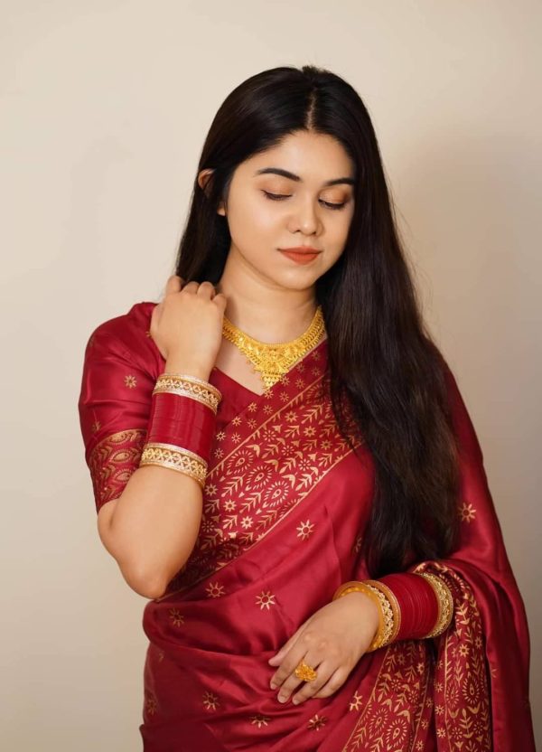 প্রিমিয়াম বধুয়া বেনারসি জাপানি সিল্ক শাড়ী + ম্যাচিং ব্লাউজ পিস SS-03 - Image 3